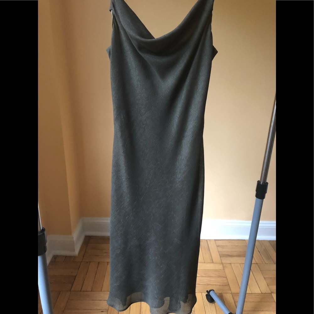 Gorgeous midi cocktail dress